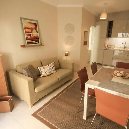 Townhouse W Beautiful Terrace - 360 Degrees Views! Apartment Lagos