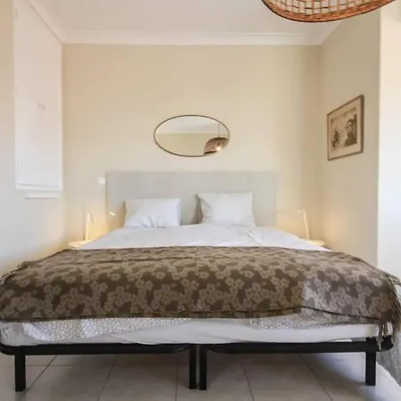 Townhouse W Beautiful Terrace - 360 Degrees Views! Lejlighed